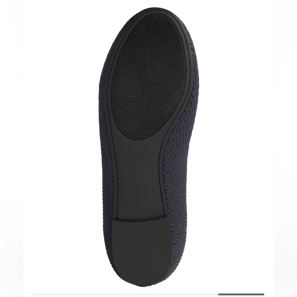 Journee Collection Women's Maryann Knit Round Toe Ballet Flats- Size 9.5W